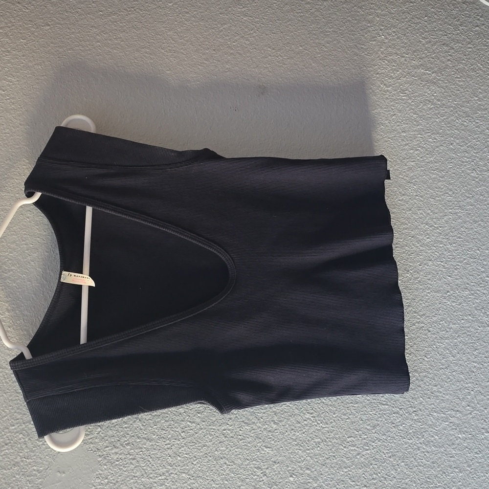 FP Movement Low Scoop Crop